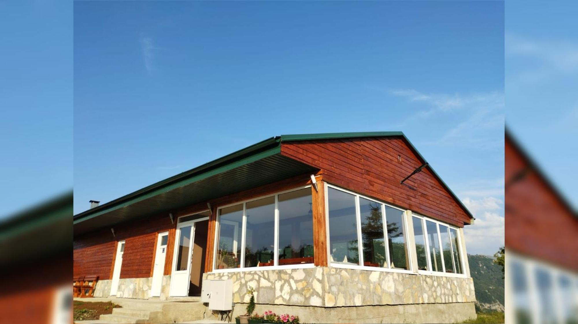 Rural Resort Tron Pluzine Exterior photo