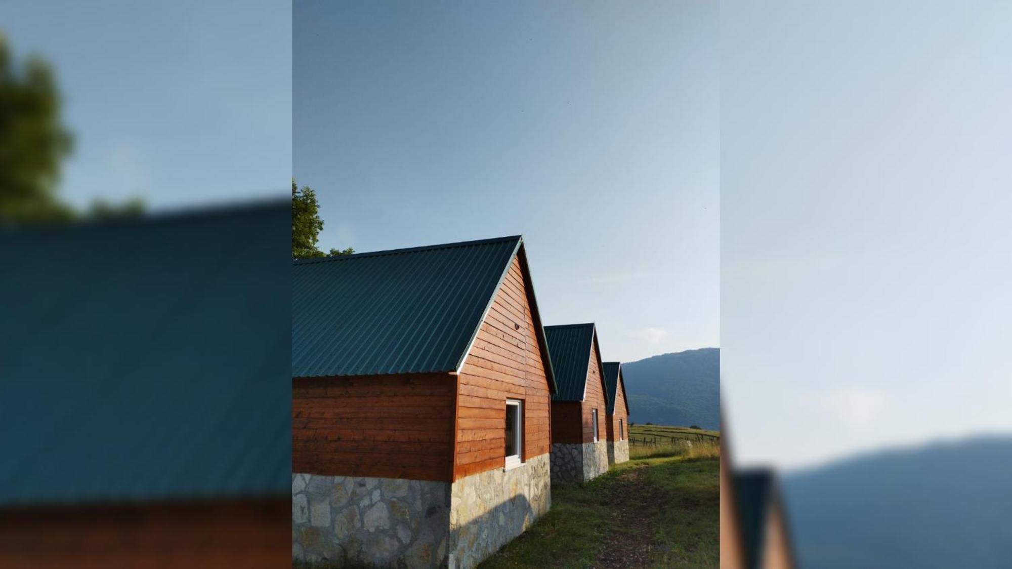 Rural Resort Tron Pluzine Exterior photo