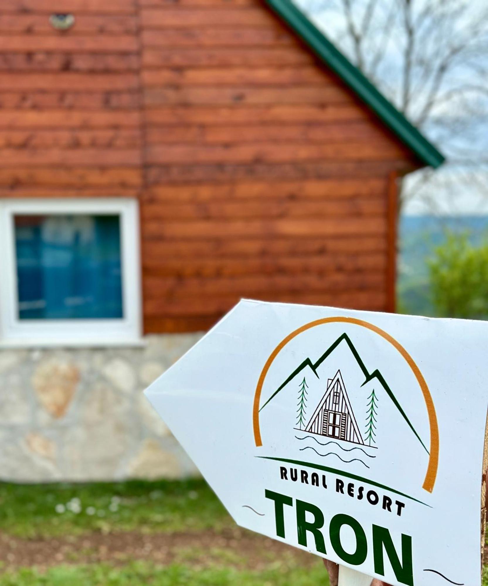Rural Resort Tron Pluzine Exterior photo